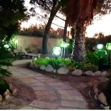 Dimitri, Garden And Sea *